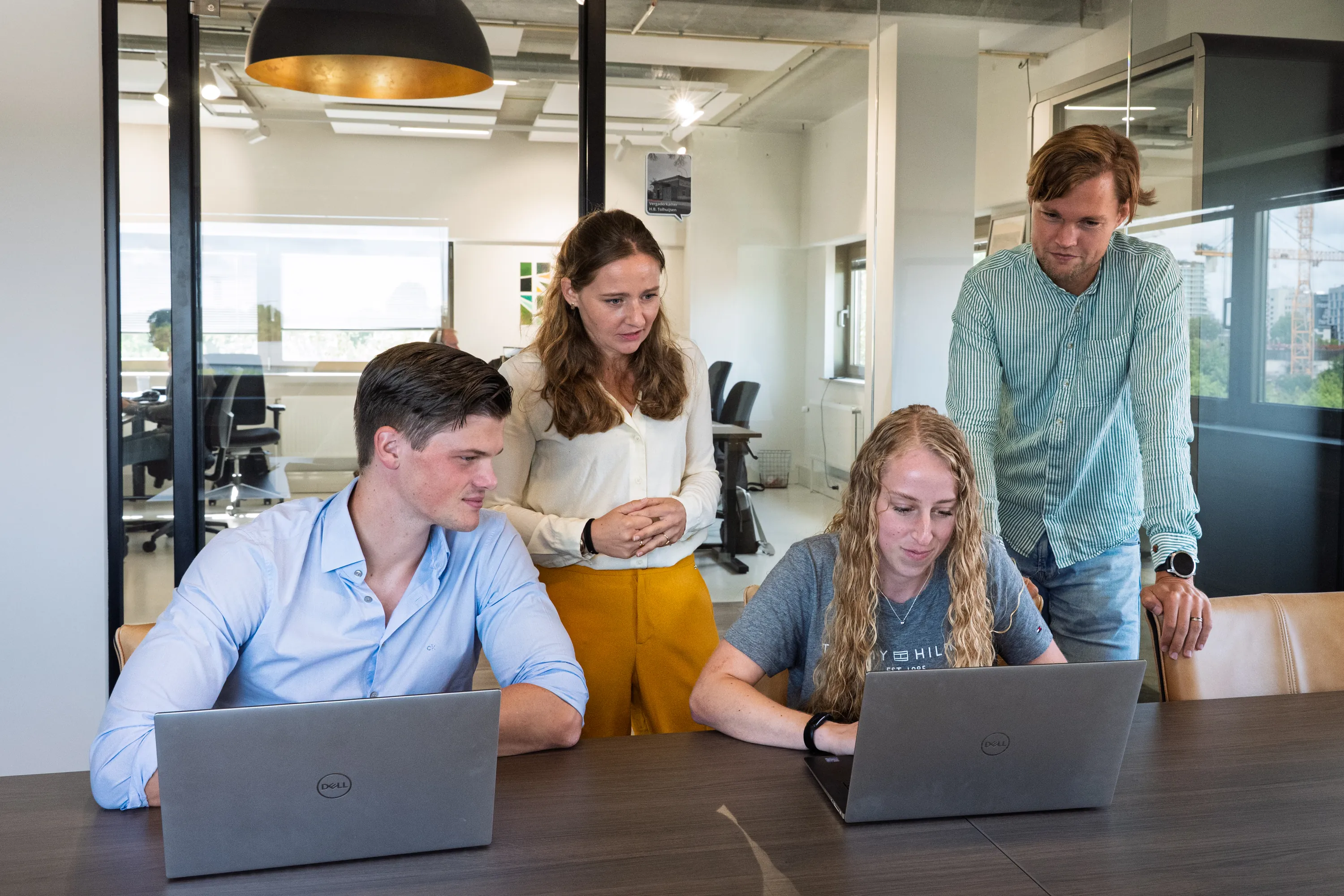Werkenbij Onze Academie Paralex
